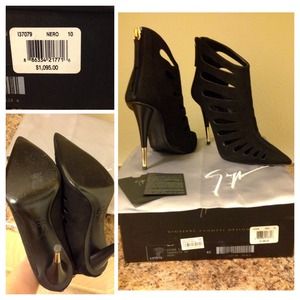 Giuseppe Zanotti booties