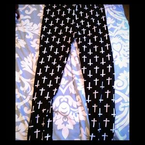 Cross leggings!