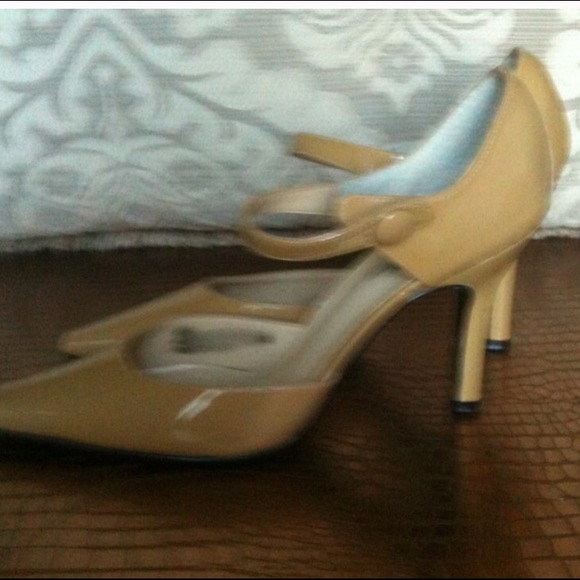 Nordstrom pointy shoes