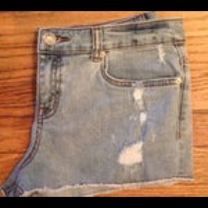 Victoria Secret boyfriend denim shorts