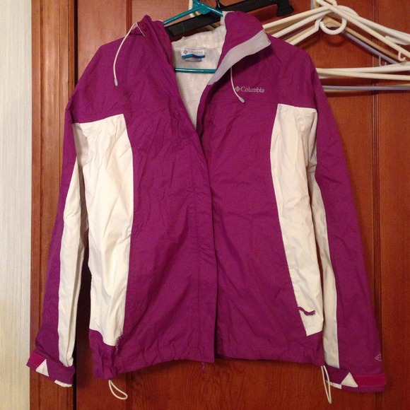 Columbia rain jacket