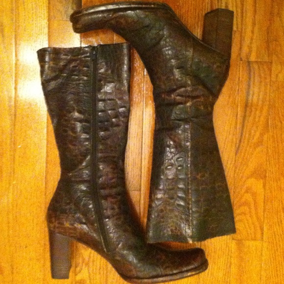 🎉HP🎉 🍂🍁 Fall Italian Crocodile Brown Leather Boots Sz 41 - Picture 3 of 4