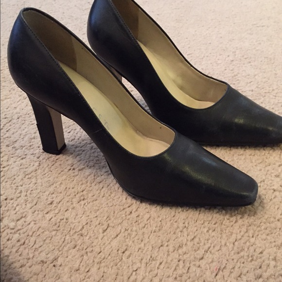 Nine West pointy shoe
