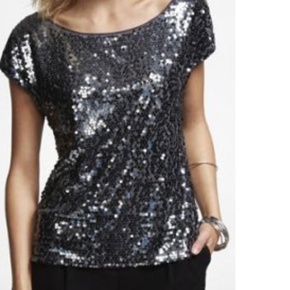 Express Tops - 🍁Express Sequin Tee