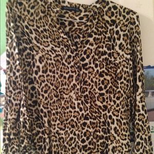Leopard top with pocket