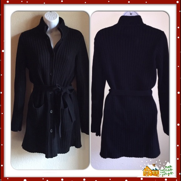 Jones New York Tops - ❤️Jones New York Sport Black Trench Coat S❤️