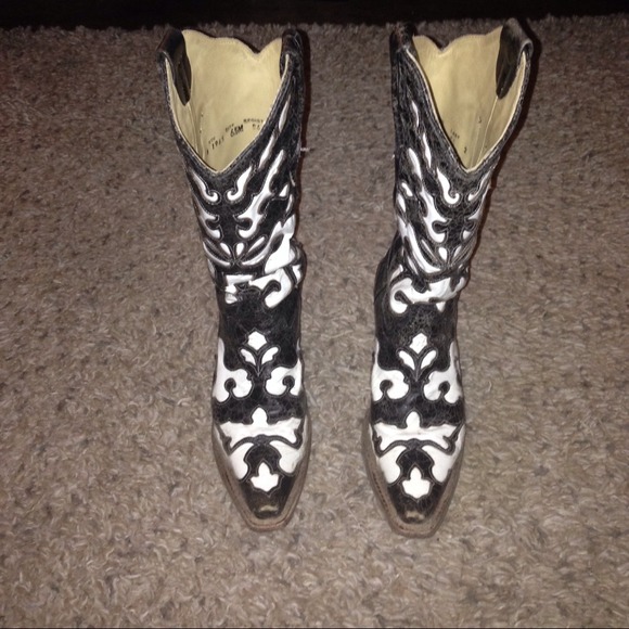 Corral cowboy boots 6 1/2
