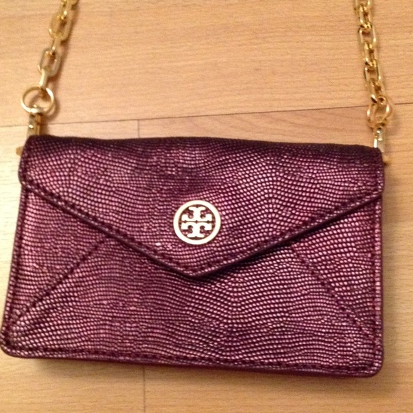 Tory burch clutch