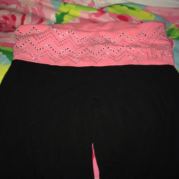 Size medium pink boot leg yoga pants