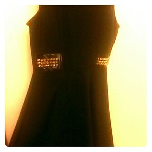 Medium black dress x