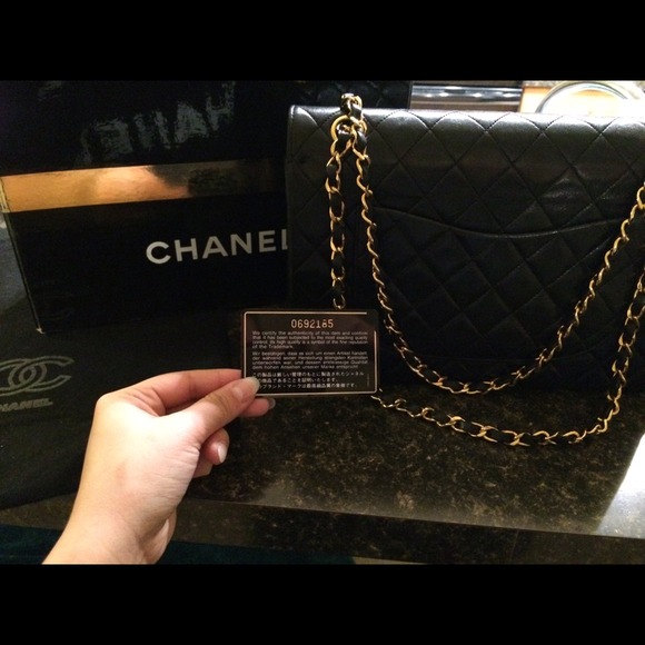 🎉SOLD🎉Auth/Vintage Black Chanel Lamb Skin Purse - Picture 3 of 4
