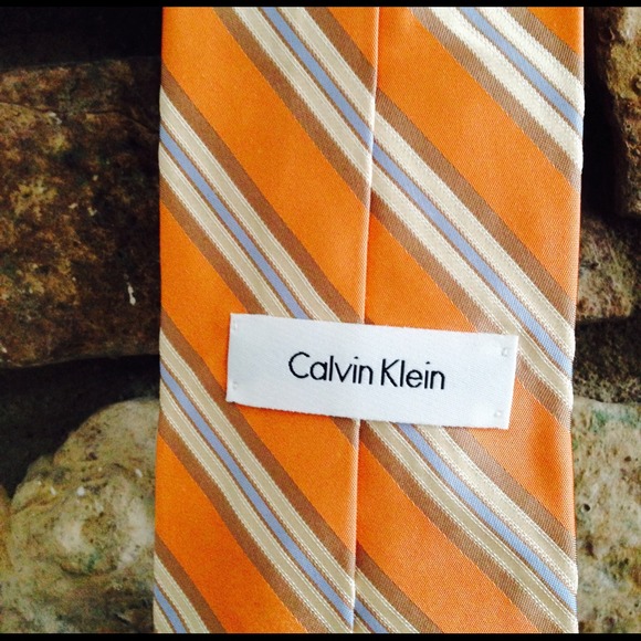 Calvin Klein Tie - Picture 3 of 3