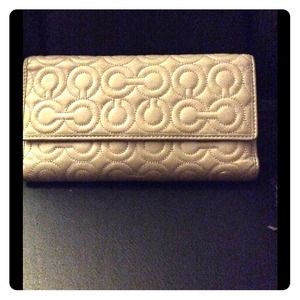 🎉 REDUCED Coach wallet & check book cover🎉