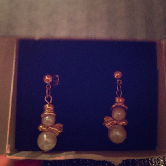 Beautiful Christmas earrings⛄️