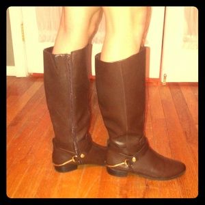 Riding boots !