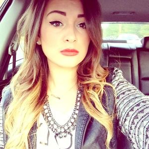 MEET YOUR SELLER! 💋