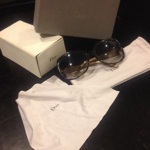 Authentic !!! Dior sunglasses !! Authentic !!! Dior sunglasses !!