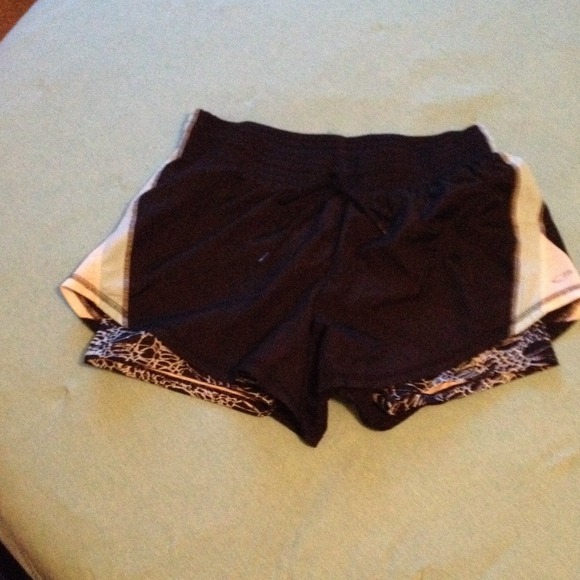 Athletic shorts