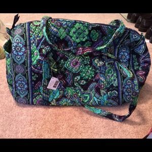 🆕 Vera Bradley Large Duffle