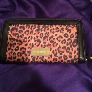 Steve Madden Wallet animal print