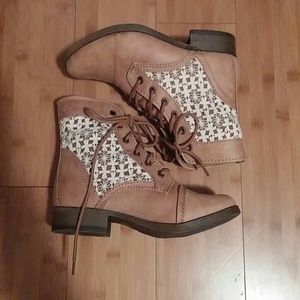 Light Brown Boots with Crochet Detail