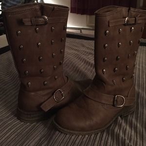 Brown mid calf skull studded boots