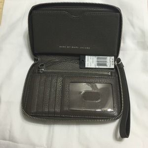 Marc by Marc Jacobs NWT wallet with phone slot.