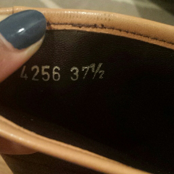 Authentic Prada boots - Picture 3 of 4