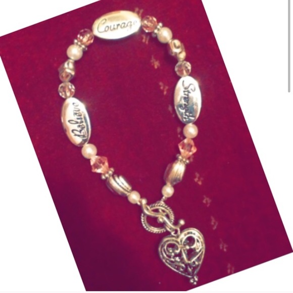 •🚫Sold w/ Bundle🚫Courage/Strength/ Believe Heart - Picture 2 of 4