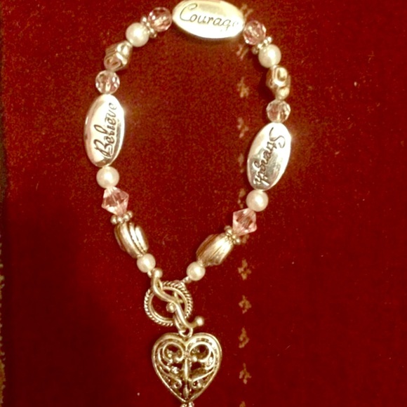 Jewelry - •🚫Sold w/ Bundle🚫Courage/Strength/ Believe Heart