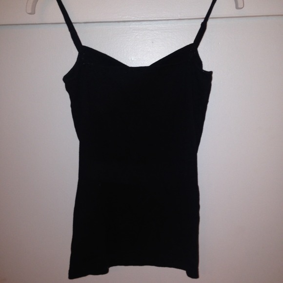 Black basic top - Picture 3 of 3