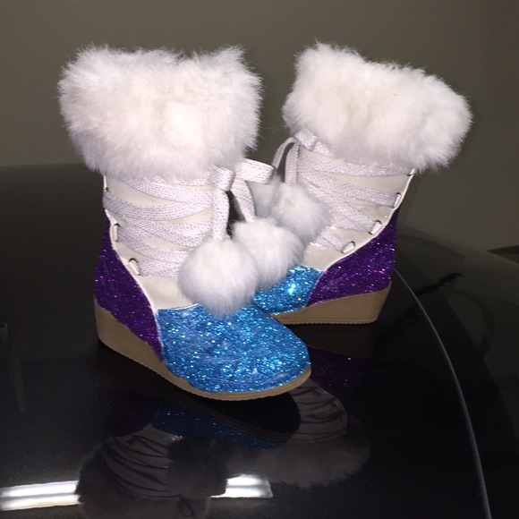 Multi fairy dusted boots - Picture 1 of 3