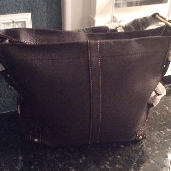 Non authentic coach handbag - Picture 3 of 4