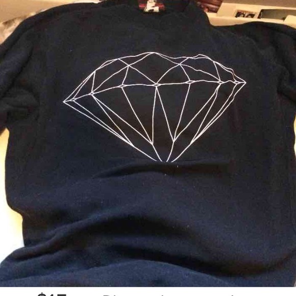 Diamond crew neck