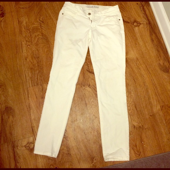 White straight leg pants