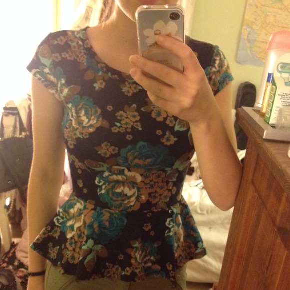 Blue floral peplum