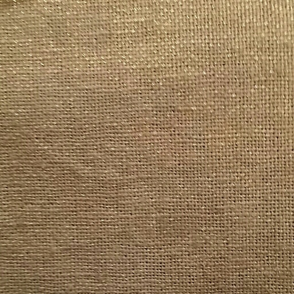 🎉🎉SOLD🎉🎉 Gold metallic Jacket - Picture 4 of 4