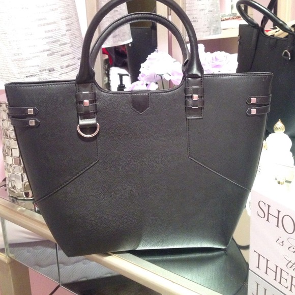 Black handbag!
