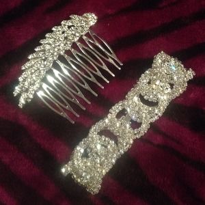 ⚡️24 HR FLASH⚡️Rhinestone Hair Comb & Bracelet Set