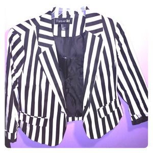 Black and white striped forever 21 cropped blazer