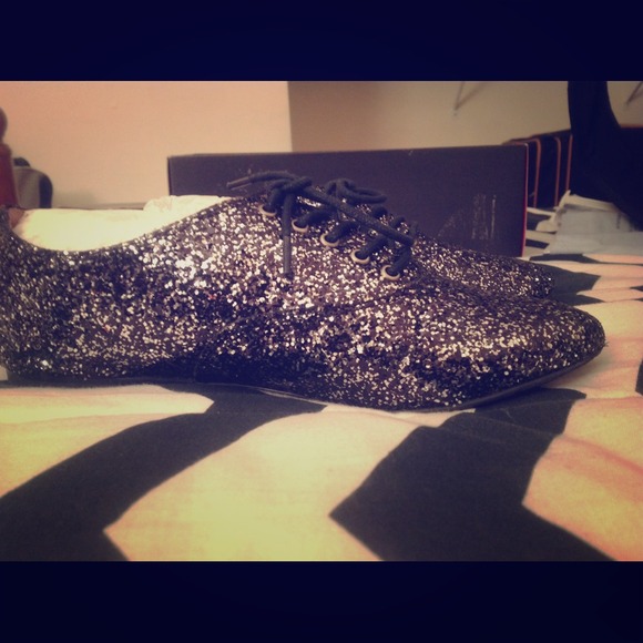 Vince Camuto Sparkly Black Oxfords