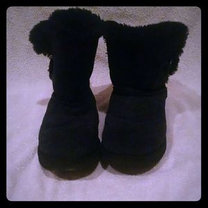 Bailey button uggs