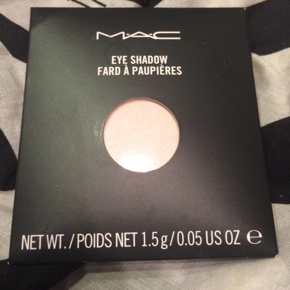 Mac palette refill in Vapour