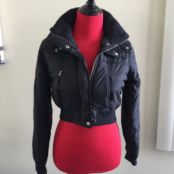 Black bomber jacket small - Picture 3 of 3