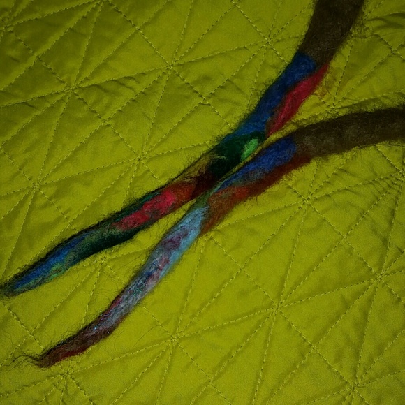 Wool roving tie in or clip in dreadlock - Picture 2 of 2