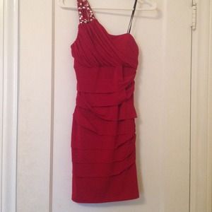 NWT! BODY HUGGING RED DRESS WITH DETAILS