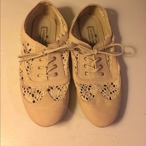 Tan synthetic leather and knit Aphorism flats
