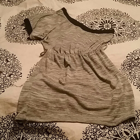 Nwot Knit single shoulder dress/top