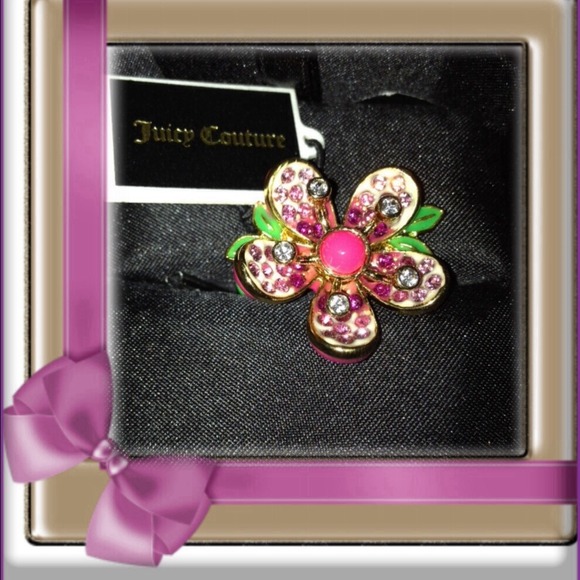 ✨💕Juicy Couture Flower Ring NWT in box 💕✨