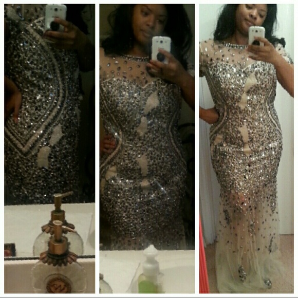 FINAL REDUC. Stunning Heavy Beaded Sheer Dress - Picture 2 of 4